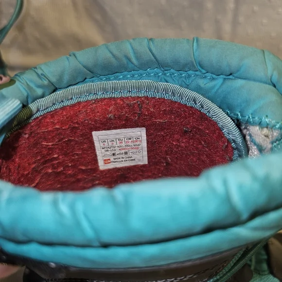 The North Face Turquoise and Charcoal Snow Boots - Picture 10 of 10